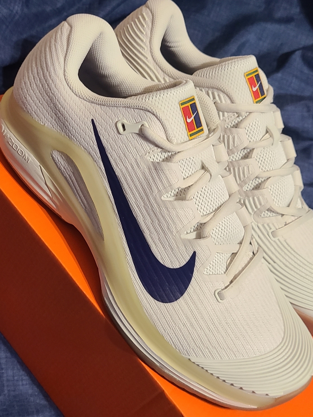 Nike Air Zoom Vapor 12 "FV5552-100", New In Replacement Box! M10/W11.5 - Picture 4 of 13